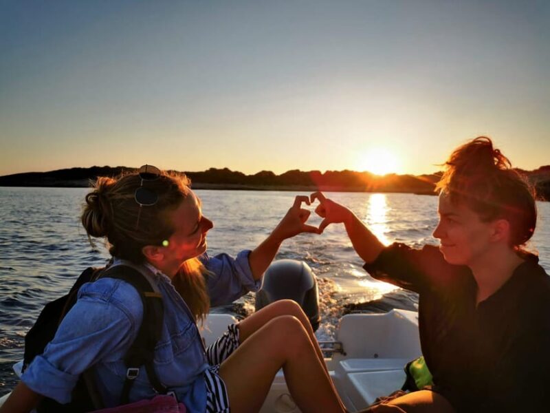 From Hvar: Vis & Pakleni Islands Private Full-Day Boat Tour - Itinerary Details
