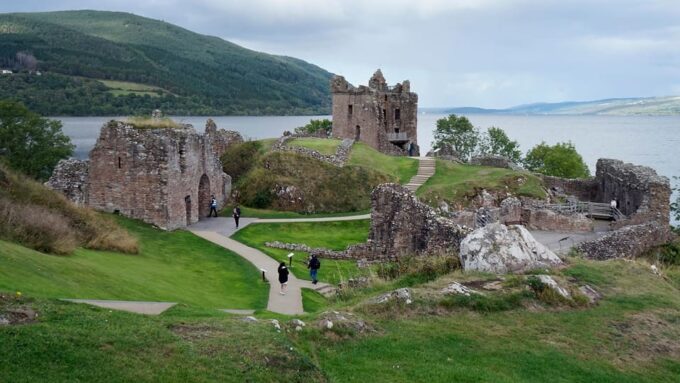 From Inverness: Culloden, Loch Ness +More [Private Tour] - Explore Highland Culture
