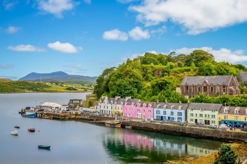 From Inverness: Isle of Skye and Fairy Pools Day Trip - Explore Eilean Donan Castle