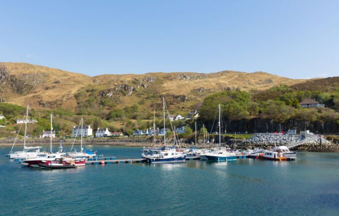From Inverness: Jacobite Steam Train and Highlands Tour - Discover Loch Ness and Glenfinnan