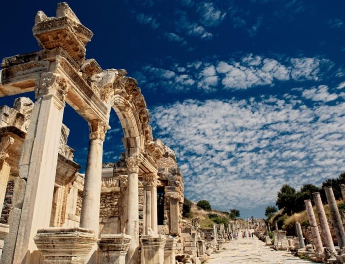 From Istanbul: 10 Days Turkey Tour & Hot Air Balloon - Tour Inclusions and Exclusions