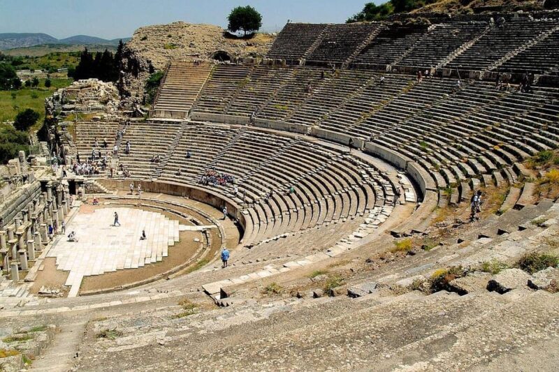 From Istanbul: Ephesus and Pamukkale 2-Day Trip With Flights - Itinerary: Day 1