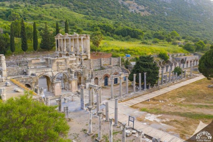 From Istanbul: Ephesus Day Trip With Flights and Transfers - Isabey Mosque