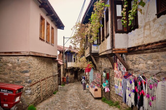 From Istanbul: Private Guided Tour to Bursa - Scenic Cable Car Ride