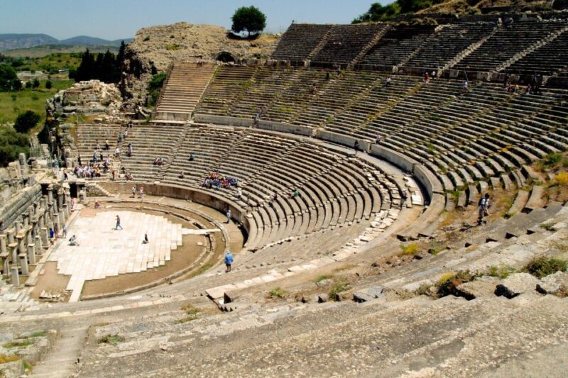 From Izmir: Ephesus Guided Day Trip With Transfer & Lunch - Guided Experience