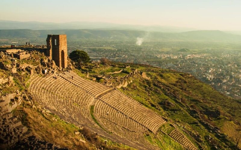 From Izmir: Private Day Trip to Acropolis of Pergamon - Getting to Pergamon