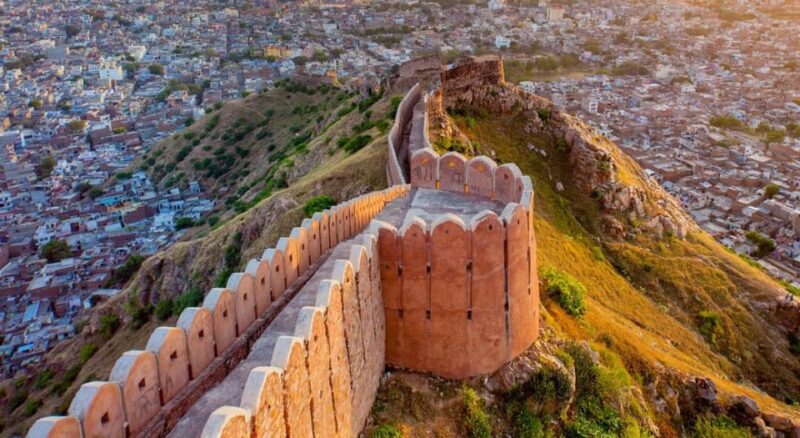 From Jaipur : 2 Day Guided Pink City Tour With 3-Star Hotel - Panoramic Views From Forts