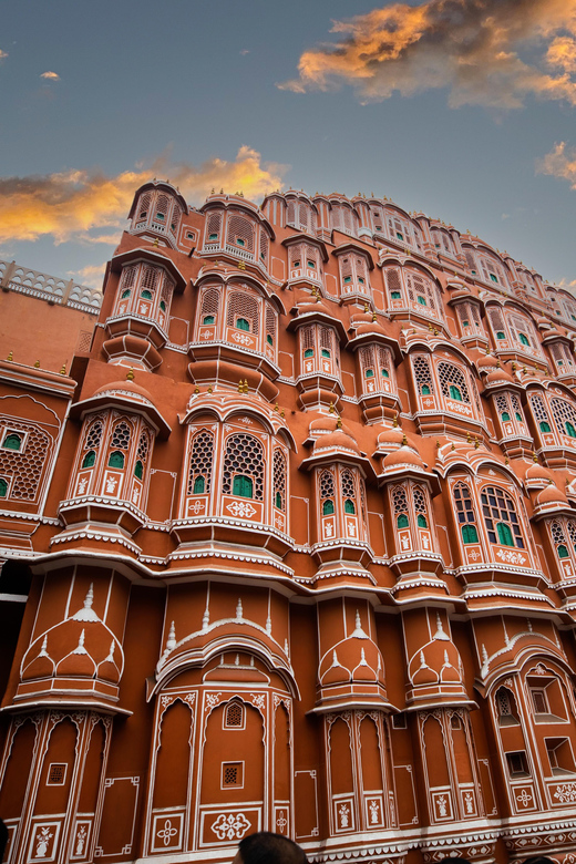 From Jaipur : 2 Day Guided Pink City Tour With 3-Star Hotel - Flexible Booking