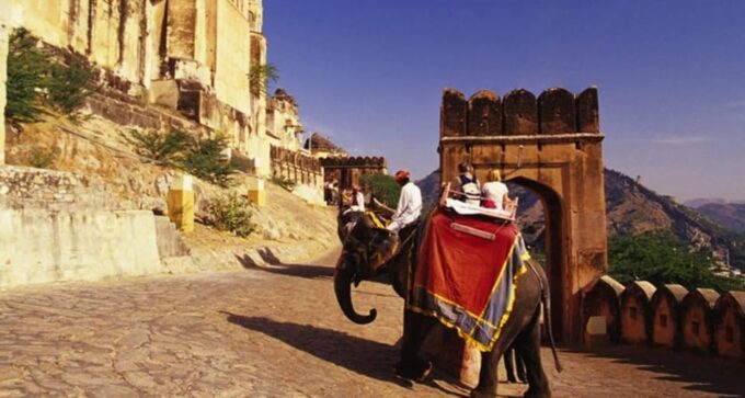 From Jaipur: 2 Days Jaipur, Agra With Transfer to New Delhi - Taj Mahal and Agra Fort