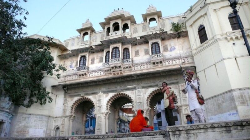 From Jaipur: 2 Days Overnight Tour Of Udaipur Sightseeing - Itinerary Highlights
