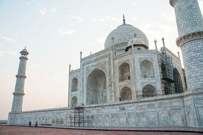 From Jaipur: Day Trip to Taj Mahal, Agra Fort, and Chand Baori - Marvel at Chand Baori