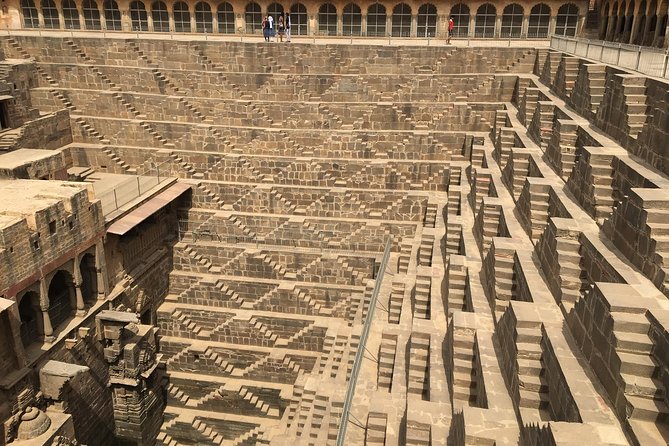 From Jaipur: Day Trip to Taj Mahal, Agra Fort, and Chand Baori - Guided Tour in Agra
