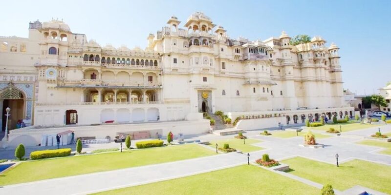 From Jaipur: Jaipur Udaipur Tour Package - Itinerary Details