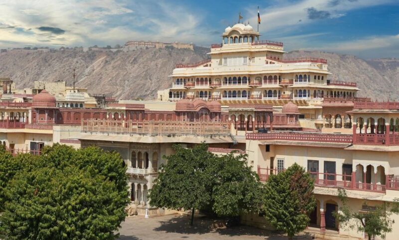 From Jaipur: Private Amber Fort, Jal Mahal and More Car Tour - Guided Experience