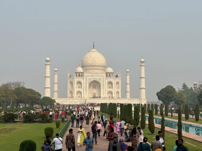 From Jaipur: Same Day Taj Mahal & Agra Tour to Delhi Drop - Visiting Agra Fort