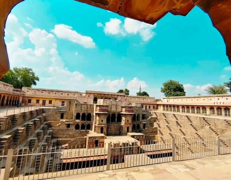 From Jaipur: Same Day Trip to Abhaneri Chand Baori Stepwell - An In-Depth Look at the Tour Experience