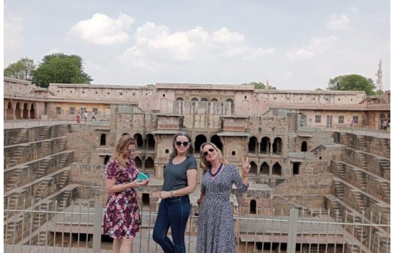 From Jaipur : Self-Guided Abhaneri Stepwell Half-Day Tour - Transportation and Accessibility