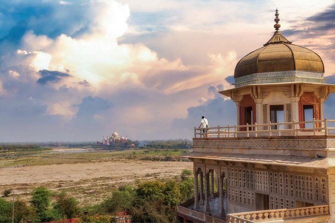 From Jaipur : Taj Mahal Day Tour With All Inclusive - Exploring the Taj Mahal