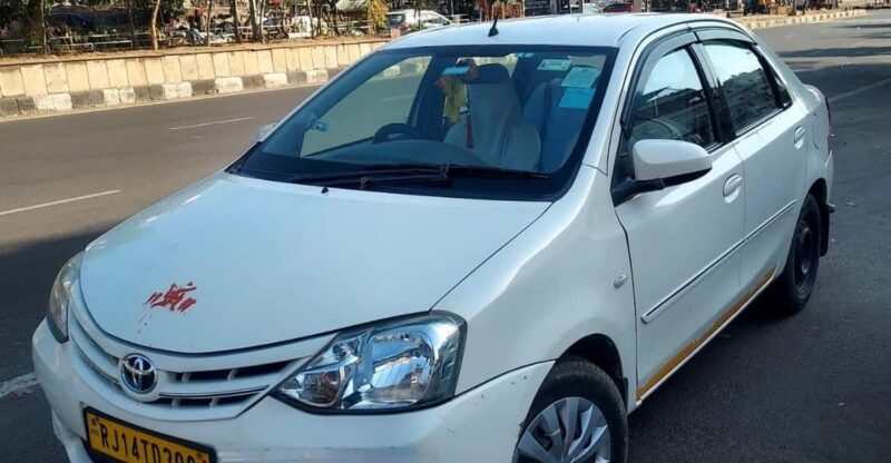 From Jaipur to Agra One-Way Transfer With AC Vehicle - Key Points