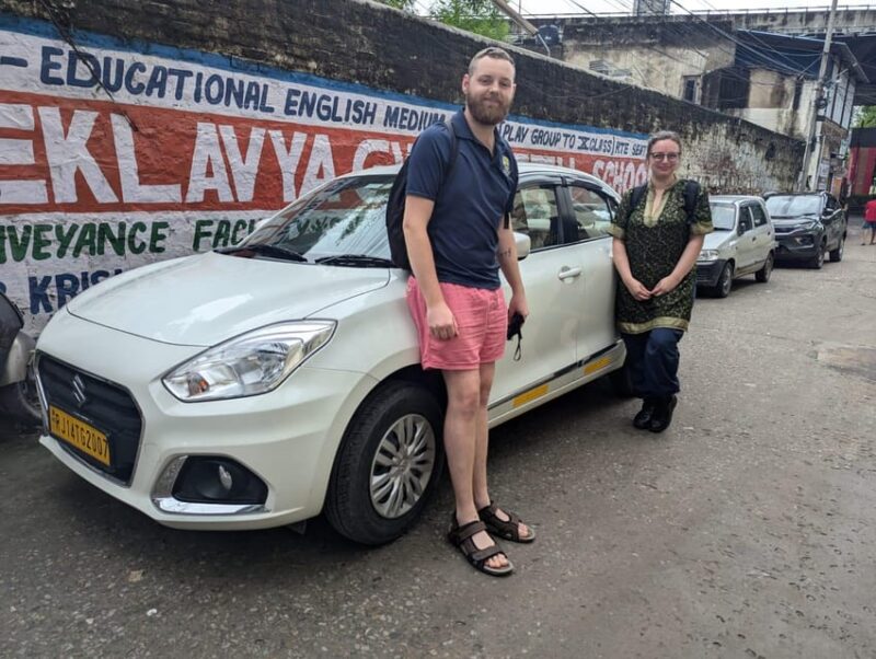 From Jaisalmer : Private One Way Udaipur Transfer in AC Car - Transfer Experience