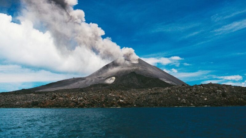 From Jakarta: Mount Krakatoa Guided Tour - Experience Highlights