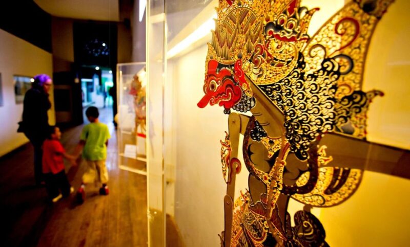 From Jakarta Port: Cultural and Historical City Tour - Included in the Tour
