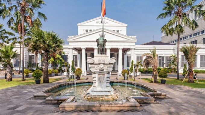 From Jakarta Port: Cultural and Historical City Tour - Frequently Asked Questions