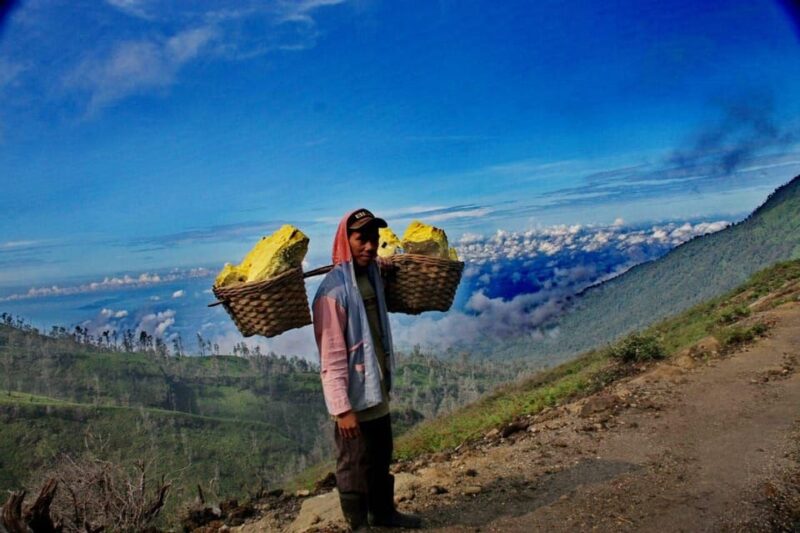 From Jepara: 3-Day Excursion to Mount Bromo and Ijen - Sunrise at Mount Pananjakan