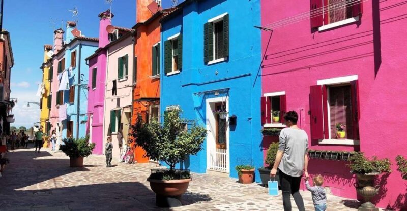 From Jesolo: Day Trip to Murano, Burano, and Torcello - Discovering Burano