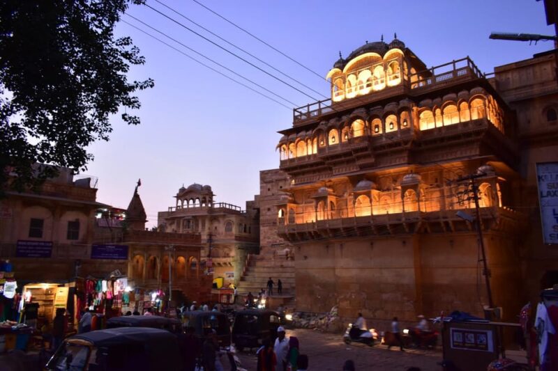 From Jodhpur: 2 Day Jaisalmer Tour With Nomadic Camel Safari - Day 2: Thar Desert to Jaisalmer