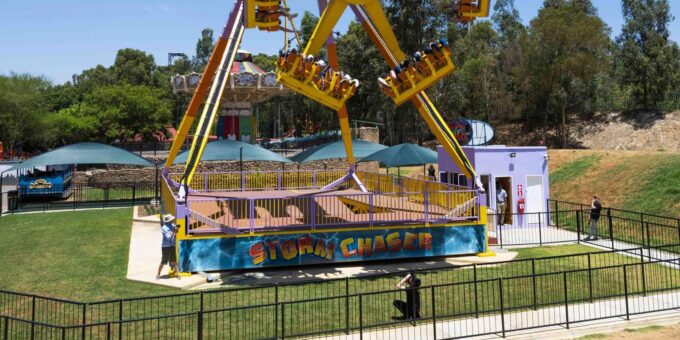 From Johannesburg: Gold Reef City Theme Park and Mine Tour - Historical Victorian Homes