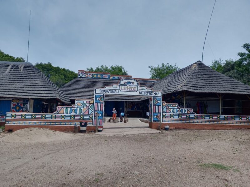 From Johannesburg: Lesedi Cultural Village & Lion Park Tour - Key Points