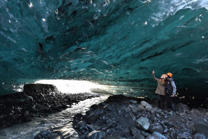 From Jökulsárlón: Crystal Blue Ice Cave Super Jeep Tour - Customer Feedback