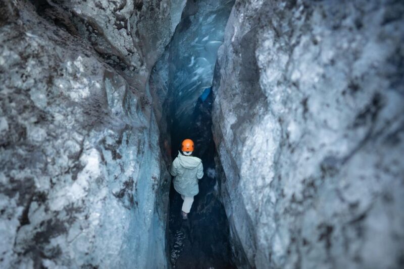 From Jökulsárlón: Crystal Ice Cave Day Tour on Vatnajökull - Group Size and Language