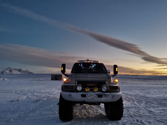 From Jökulsárlón: Vatnajökull Glacier Blue Ice Cave Tour - Jeep/SUV Ride to Breiðamerkurjökull