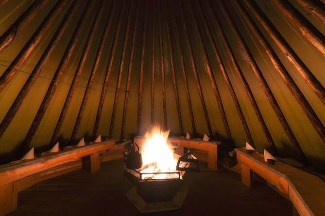 From Kakslauttanen:Northern Lights Tour to Lake Inari, Inc Dinner - Lake Inari Exploration