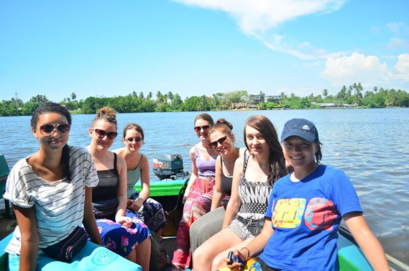 From Kalutara: Bentota Day Tour and Hikkaduwa Beach Tour - Bentota Madu River Boat Safari