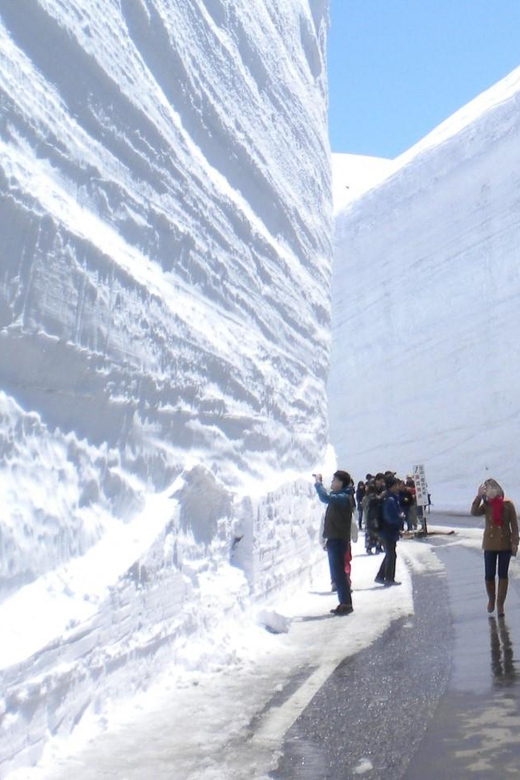 From Kanazawa/Toyama: Snow Wall & Mysterious Valley Day Tour - Tour Details