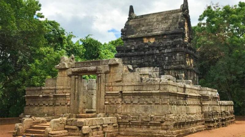 From Kandy: Matale Region Tour - Nalanda Gedige Exploration