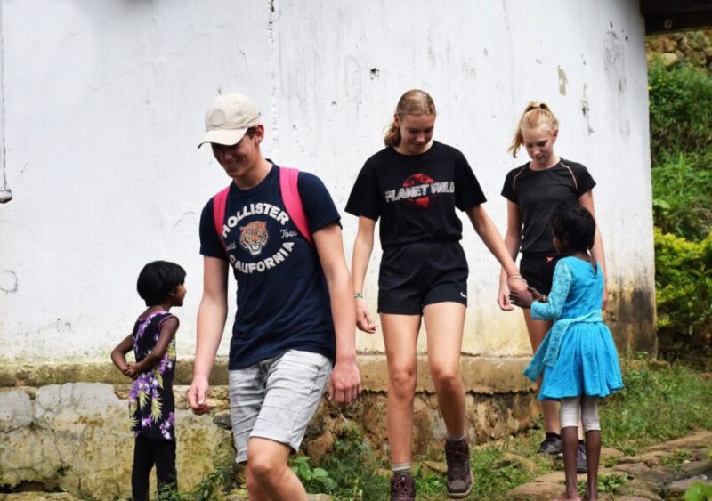 From Kandy: Private Guided Hike to Heeloya - Key Points