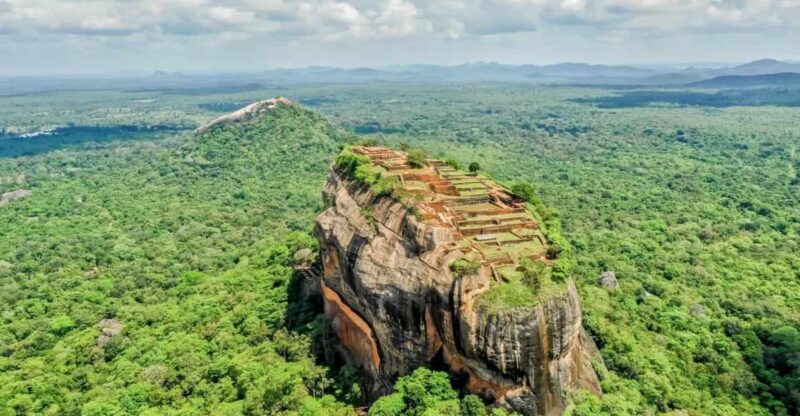 From Kandy: Sigiraya Day Tour - Participant Restrictions and Recommendations
