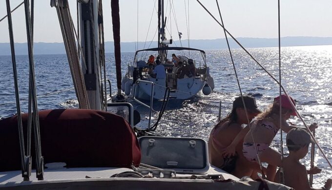 From Kassandra: Halkidiki Half-Day Beach Private Cruise - Relaxing on the Water