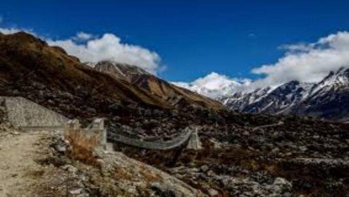 From Kathmandu: 13 Days Gosaikunda Trek With Langtang Valley - Health and Safety Considerations