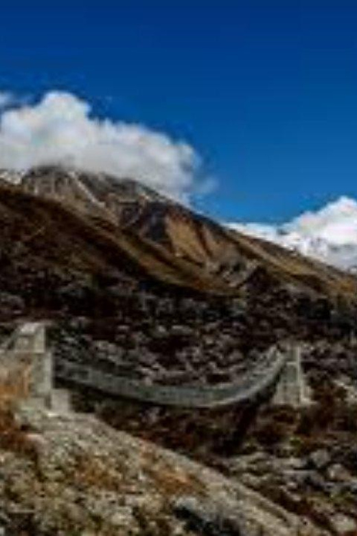 From Kathmandu: 13 Days Gosaikunda Trek With Langtang Valley - Key Points