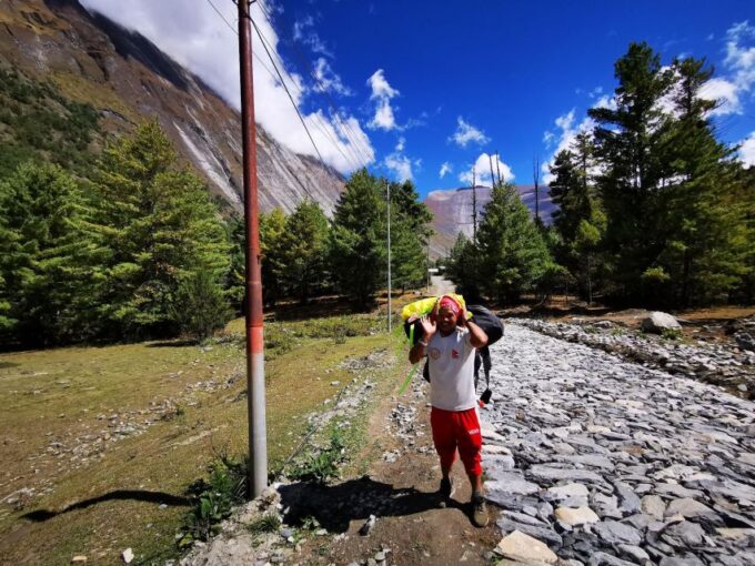 From Kathmandu: 18-Day Annapurna Circuit & Tilicho Lake Trek - Considerations and Limitations
