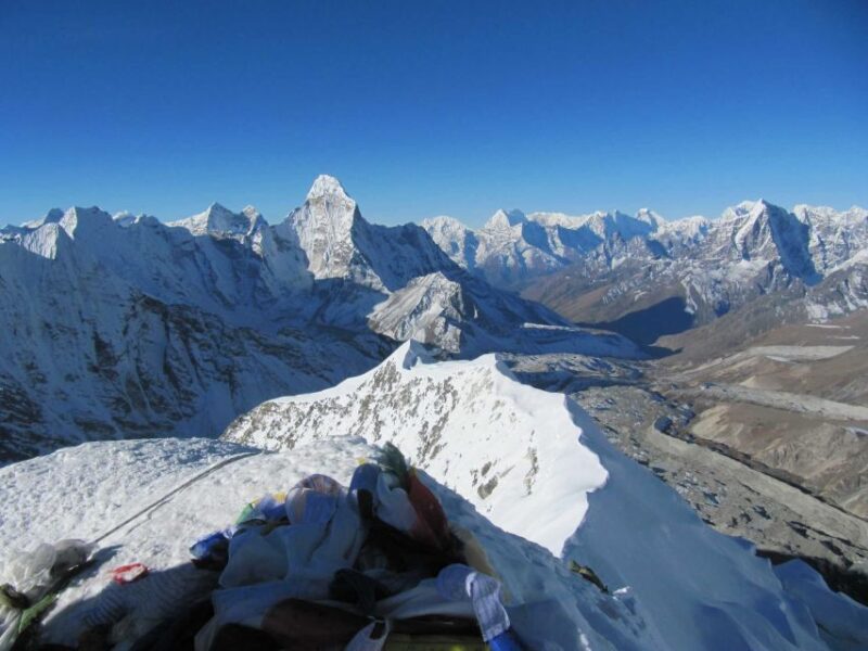 From Kathmandu: Luxury 16 Days Everest Base Camp Trek - Trek Experience Highlights