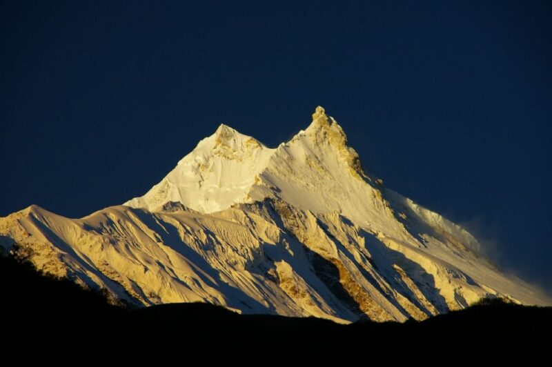 From Kathmandu: Manaslu Circuit Guided Trekking - 16 Days - Accommodations and Meals