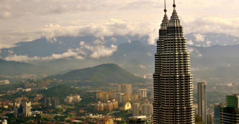 From KLIA or Port Klang: Kuala Lumpur Transit Tour - Batu Caves