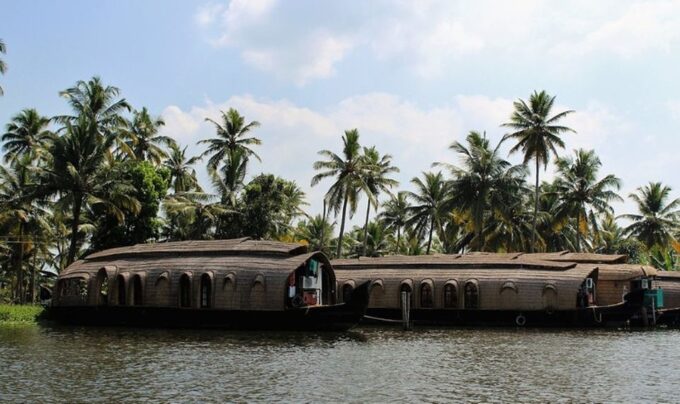 From Kochi: 1 Night Alappuzha Backwaters Houseboat Cruise - Frequently Asked Questions