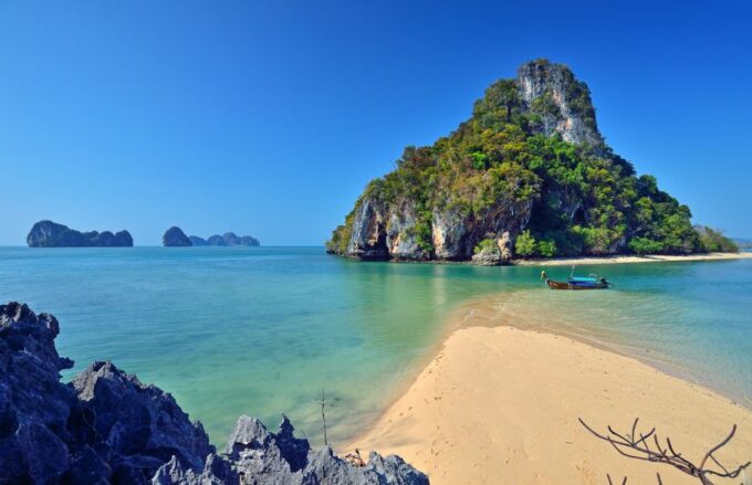 From Koh Yao Noi: 4 Islands Private Long-Tail Boat Tour - Scenic Landscapes